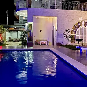  Konukevi Oasis