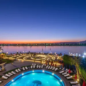 5* Otel Sonesta St. George - Convention Center